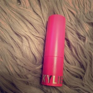 Kylie Cosmetics ‘August’ lipstick